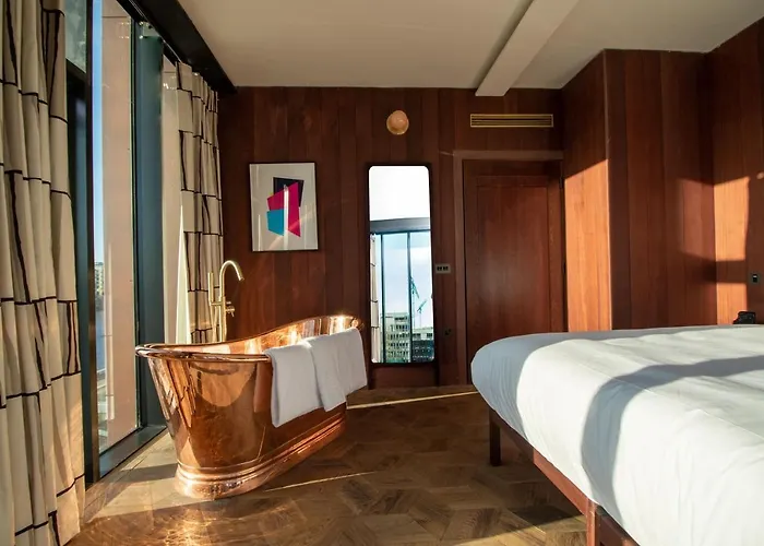 Hotel The Dean Dublin Docklands- Formerly The Mayson