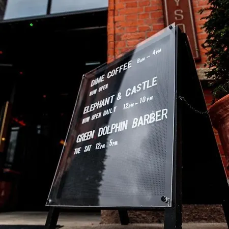 The Mayson ホテル