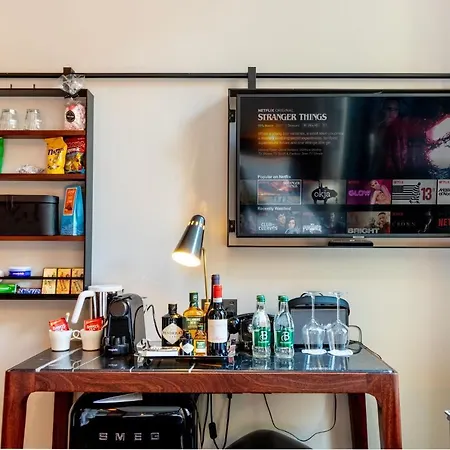 The Mayson ホテル