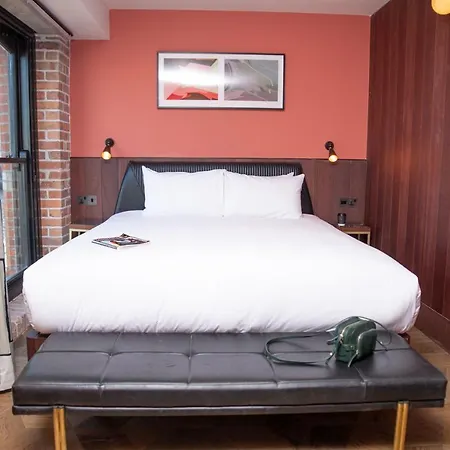 The Dean Docklands- Formerly The Mayson Otel